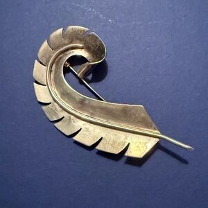 Sterling Silver Leaf Brooch